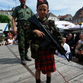 Wojskowe manewry z Rybakiem w tle