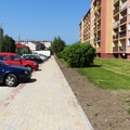 Wykonano chodnik z kostki betonowej 